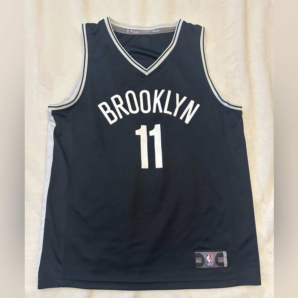 Kyrie Irving Brooklyn Nets Swingman Jersey Icon Edition Black Nba men’s 
Size L